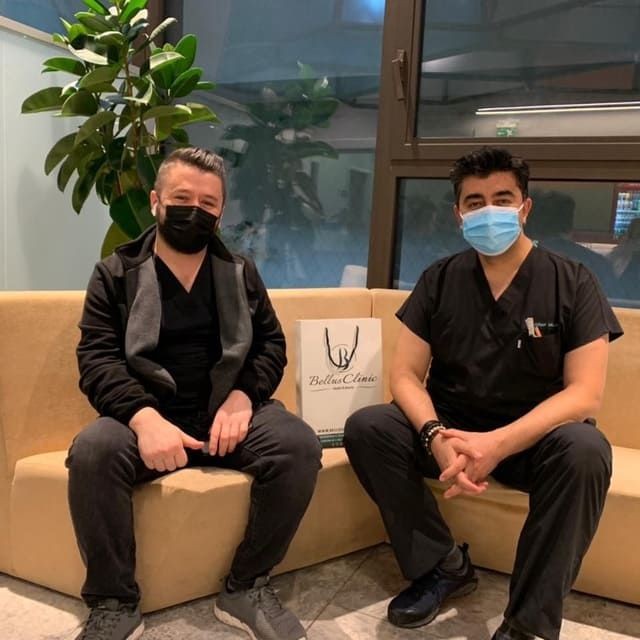 Hair transplant doctors in bellus clinic